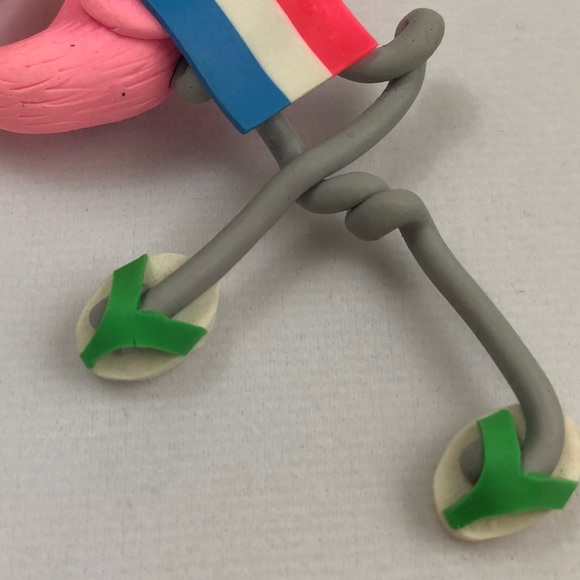 Vintage Clay flamingo pin. - Picture 5 of 7